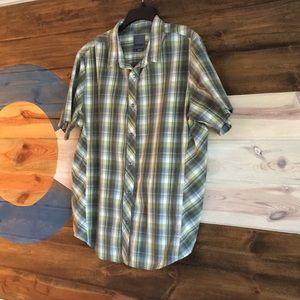 Sweet short sleeve shirt, alliteration included